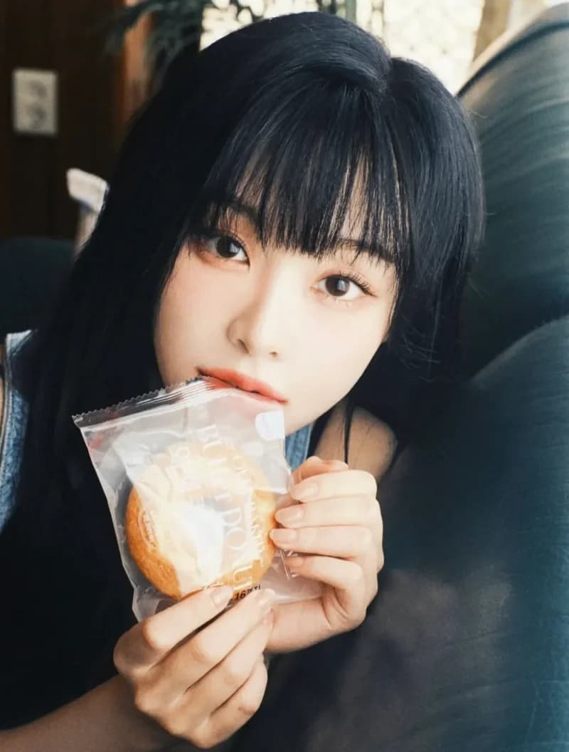 Gahyun (formerly Gahyeon)